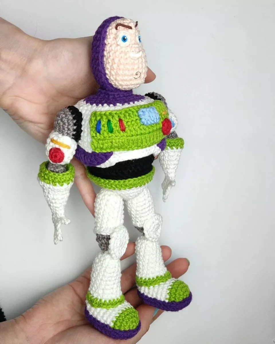 Buzz, vista 2